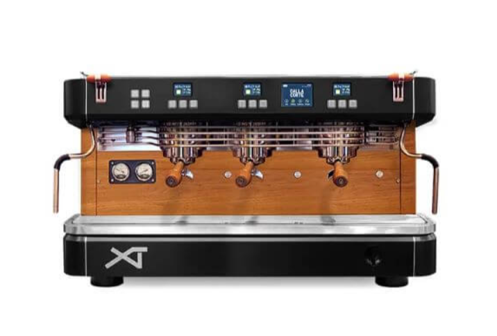 Dalla Corte XT Classic Barista Espresso Kahve Makinesi 3 Gruplu Siyah-Ceviz (DCPROXT-3-DN)