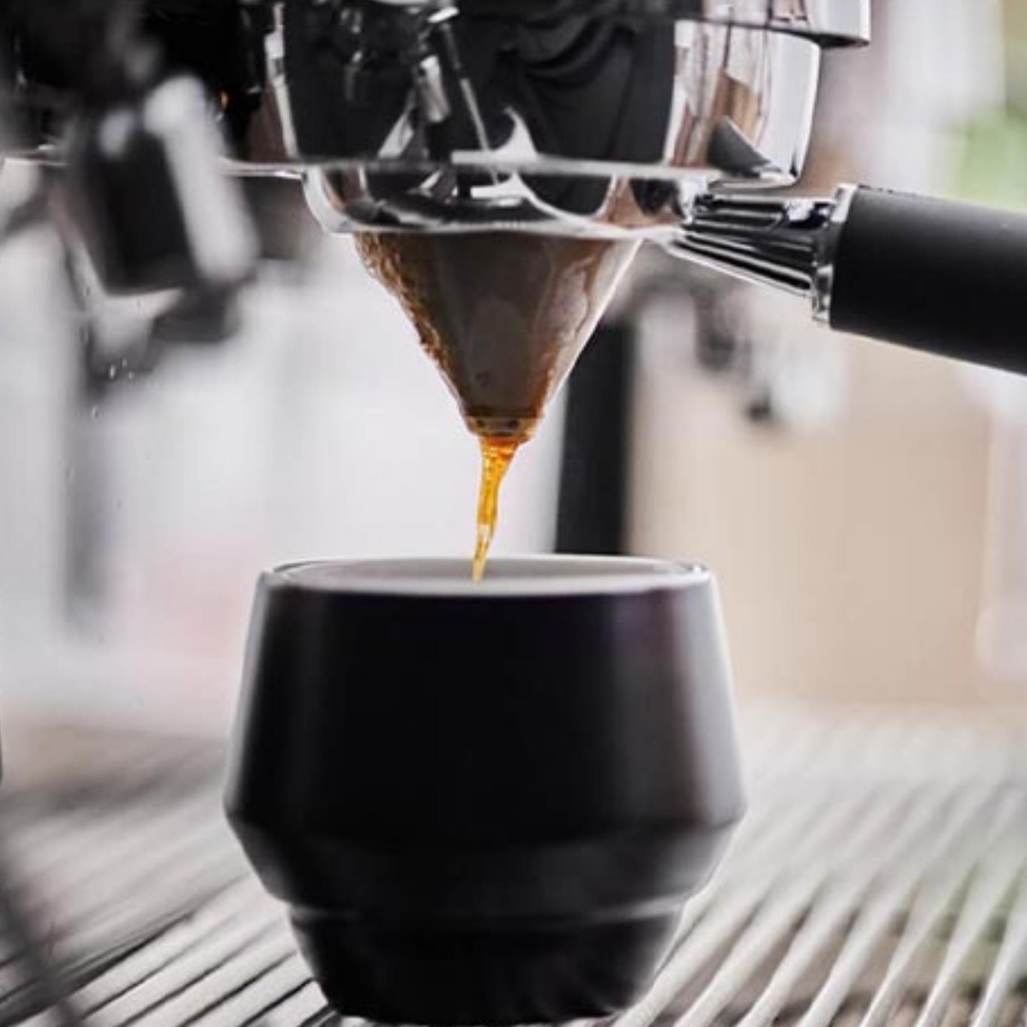 Victoria Arduino 2 Gruplu Espresso Kahve Makinesi Black Eagle Maverick Volumetric 2 Gr (Black Eagle Maverick Volumetric 2 Gr)